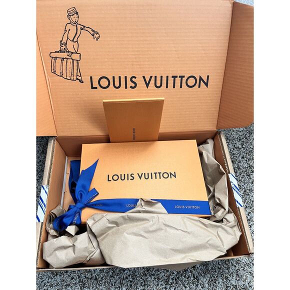 NEW with box Le Monogram 130th Anniversary Louis Vuitton Nano Speedy - Picture 15 of 15